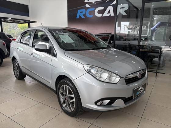 FIAT GRAND SIENA 1.6 MPI ESSENCE 16V FLEX 4P AUTOMATIZADO FIAT GRAND SIENA 1.6 MPI ESSENCE 16V FLEX 4P AUTOMATIZADO